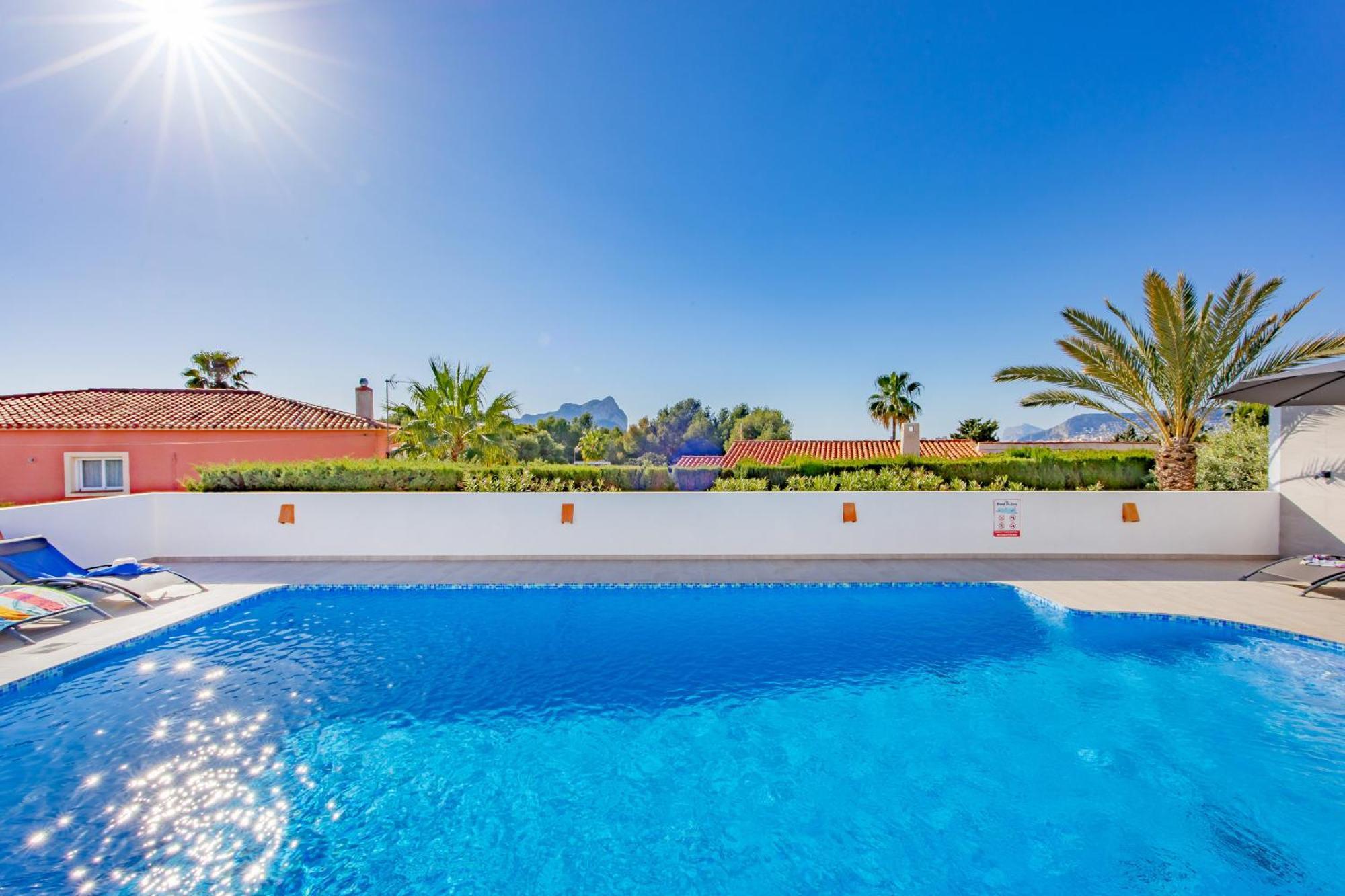 Villa Altamira - Plusholidays Калпе Екстериор снимка