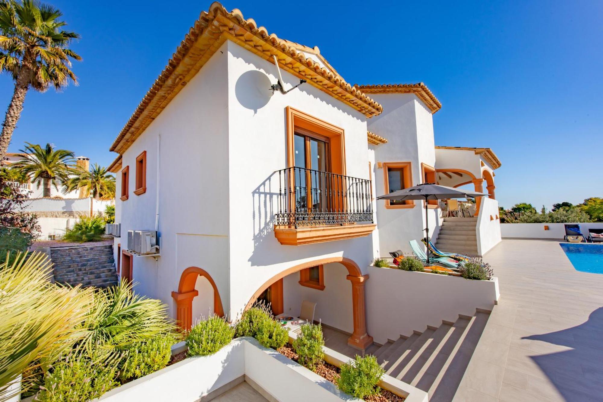 Villa Altamira - Plusholidays Калпе Екстериор снимка