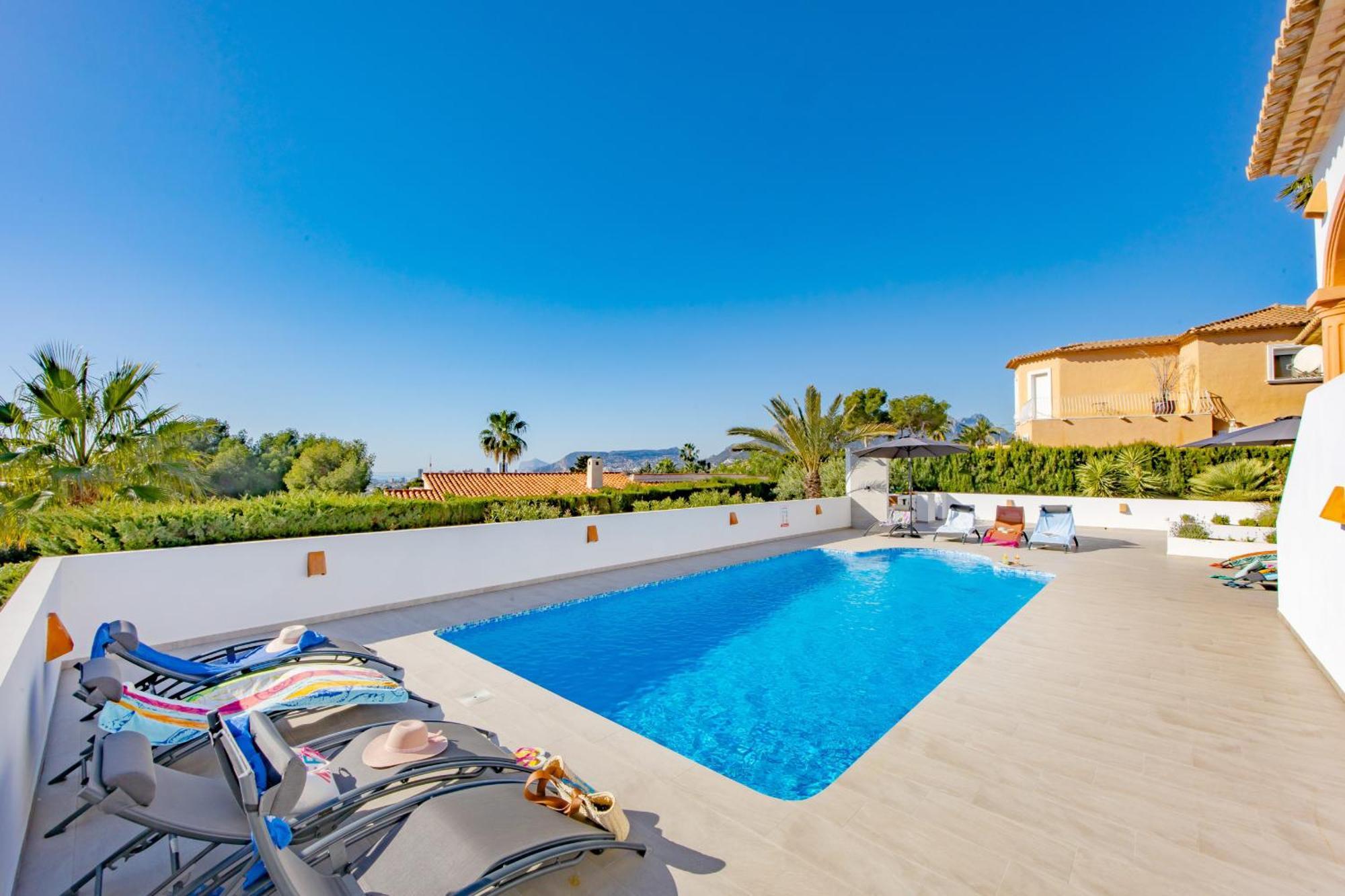 Villa Altamira - Plusholidays Калпе Екстериор снимка