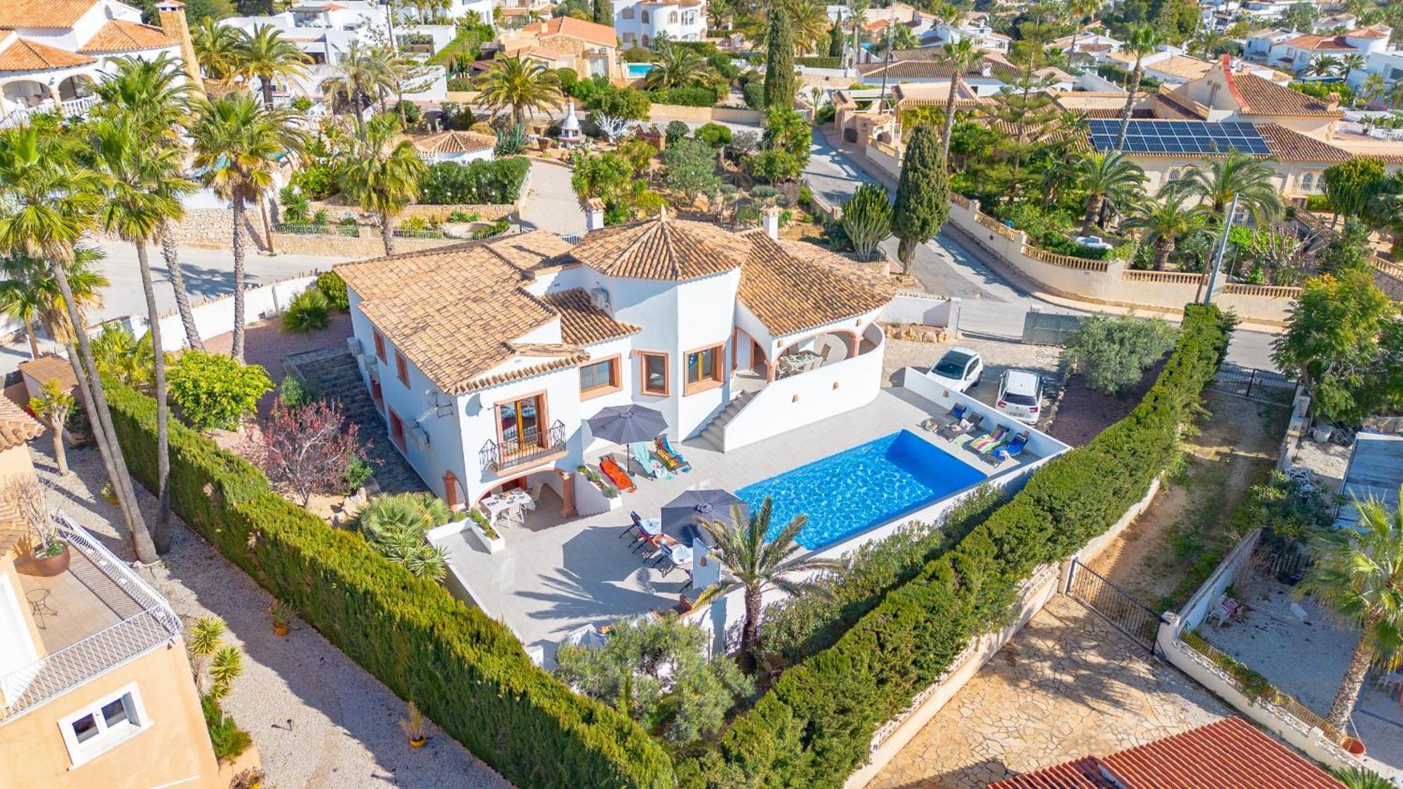 Villa Altamira - Plusholidays Калпе Екстериор снимка