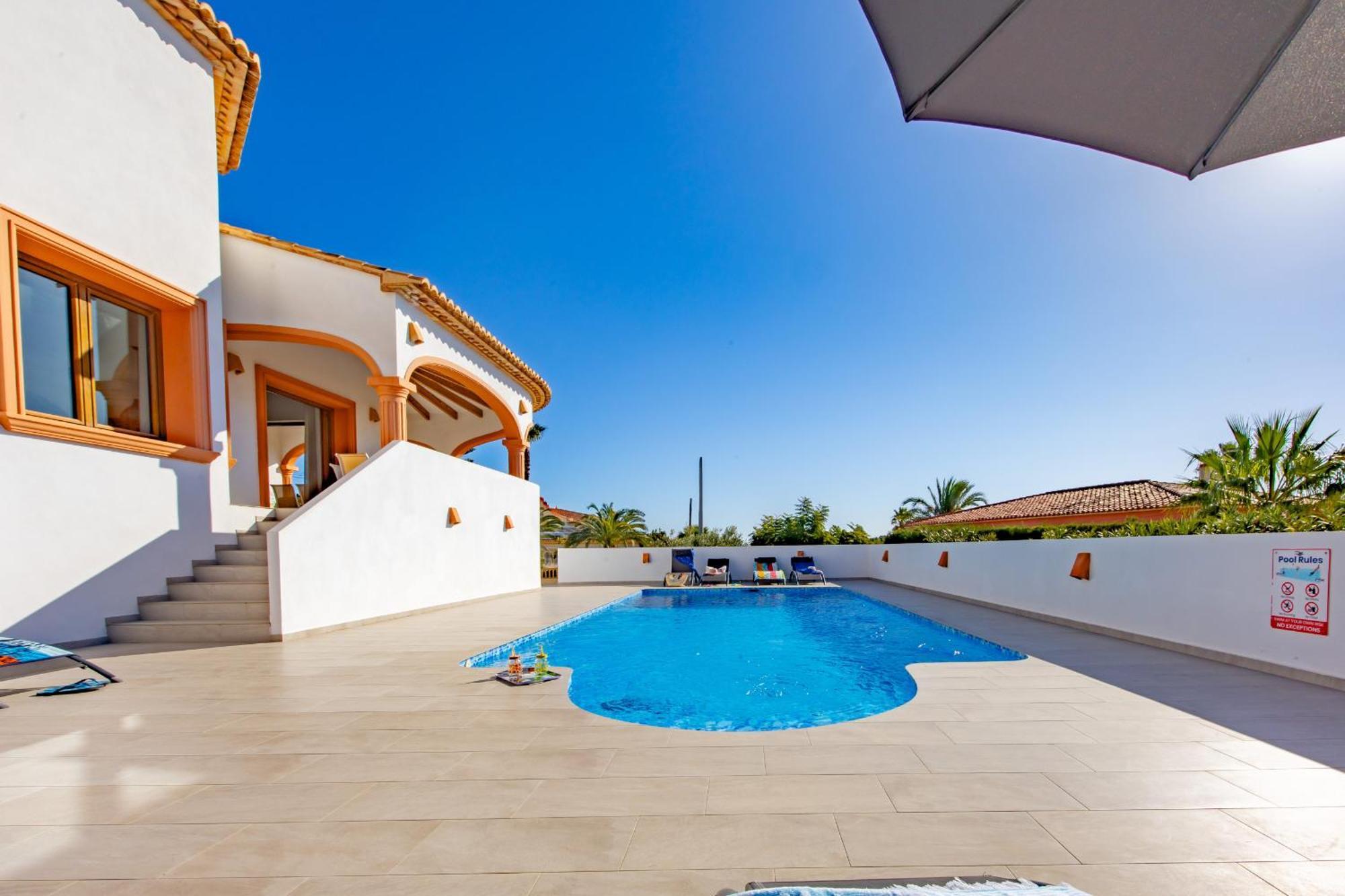 Villa Altamira - Plusholidays Калпе Екстериор снимка